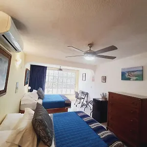 Privadas Y Centricas Con Alberca. Accommodatie bij particulieren