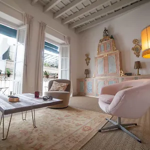 Eva Recommends Sentencia Sevilla